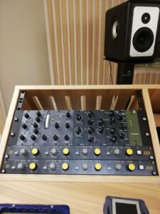 Big Foot recording mixing studio and Barefoot Sound MM35